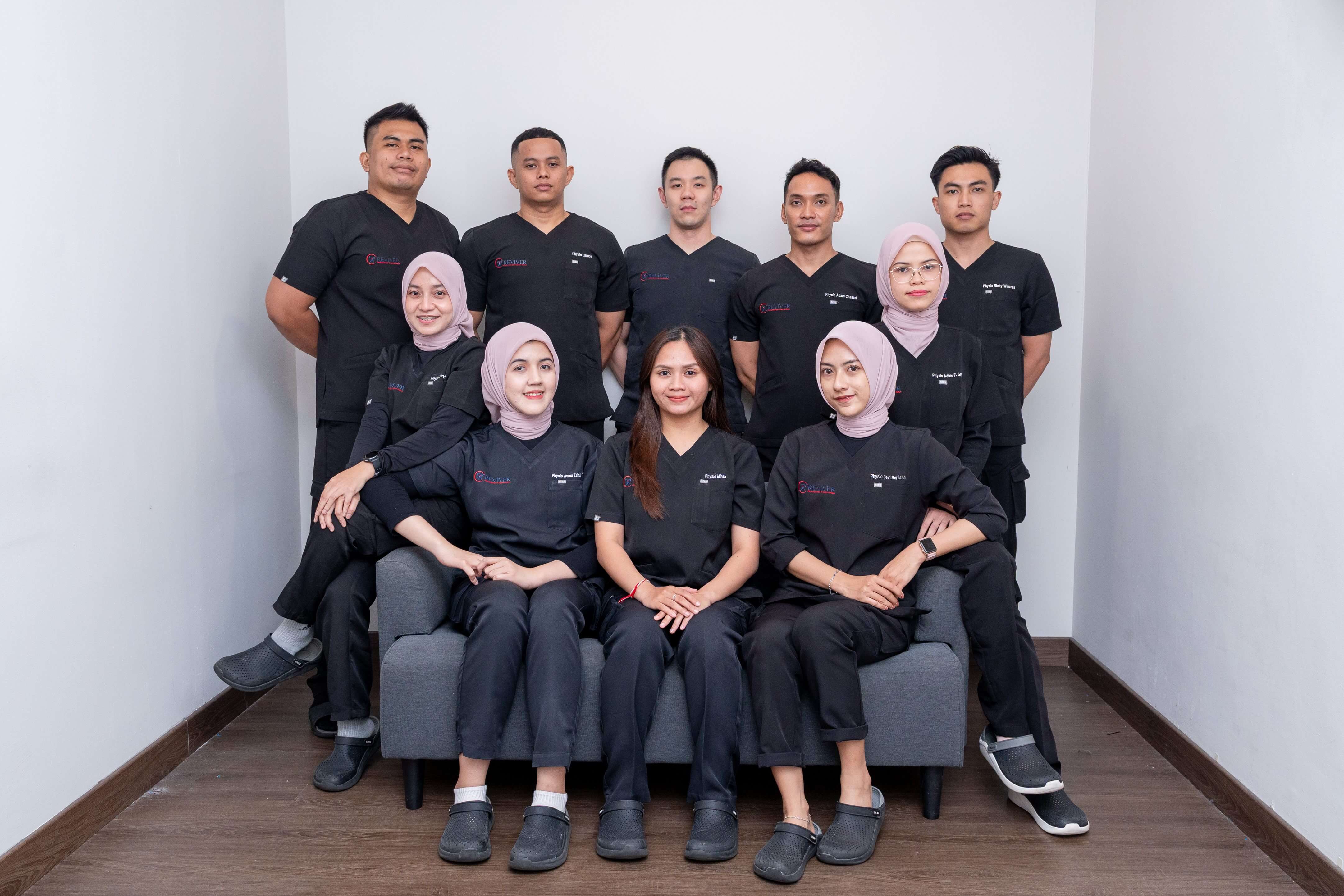 Reviver Physiotherapy Team